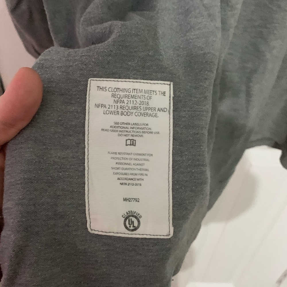 Carhartt FR Men's Heather Gray Long Sleeve Tee - Picture 4 of 8